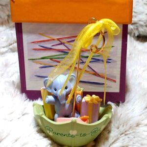 Hallmark keepsake ornament, 2005 parents to be, baby elephant, umbrella gift